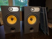 Bowers & Wilkins 685, svart