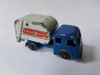Tippax Refuse Collector No 15