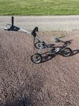 Golfvagn med paraplyhållare 