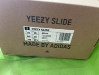 yeezy slide PURE