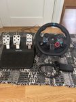 Logitech G29 ratt och pedaler