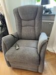 Fåtölj ”Elof” Recliner med lyfthjälp. Mio