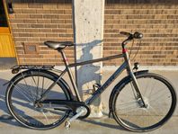 TREK 720, 28 tum 7 växlar Ram 55cm pris 3450