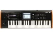 Korg Kronos 2  61 keys