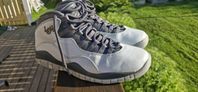 Nike Air Jordan 10 Retro, Grå/Vit, EUR 42.5