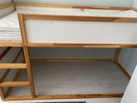 KURA IKEA vändbar säng barn
