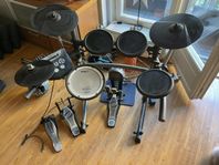 ROLAND TD-6V Trumset + Mapex Dubbelpedal