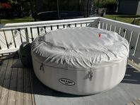 Lazy spa Paris med poolunderlägg och tillbehör