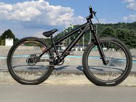 24 Bicycles Le Toy 4  Dirt Jumper / Pump Track