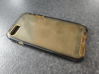 Tech21 Evo Mesh skal till Phone 6/6s/7/8/SE 2020
