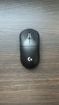 Logitech G Pro X Superlight med Superglide-skates