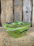 Kosta Boda contrast lime