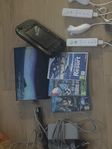 wii u med gamepad och tillbehör