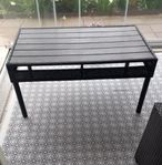 Trädgårdsbord