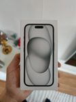 iPhone 15 ••• OÖPPNAD •••