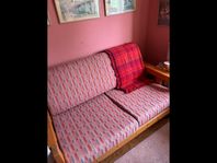 Bäddsoffa perfekt till gästrum, stugan!