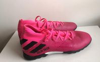 fotbollsskor adidas str.38