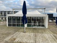 Stort exklusivt inglasat tält 80 m². Servering, event, kul