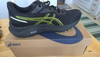 Helt nya Asics