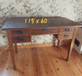 Skrivbord