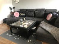 soffa med soffbord 