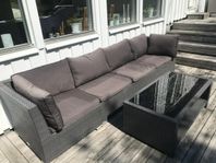 Loungeset i grå konstrotting