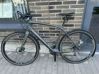 Specialized Sirrus Carbon Comp