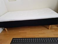 2 st Sovrums säng 90 x200 Nya madrasser