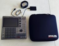 Akai MPC One Retro Edition + Decksaver + 1tb SSD + Case
