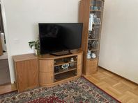 TV-bänk + vitrinskåp +bokhylla 