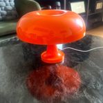 Orange bordslampa Oanvänt