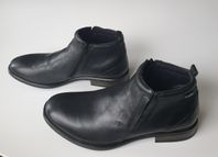 Boots Senator strl 45
