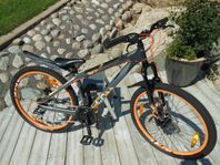Scott Voltage yz30 26 tum 21 växlar.