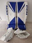 CCM Axis 2.9 benskydd (34+2) samt Eflex 5.9 plock och stöt