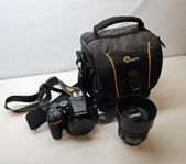 Nikon systemkamera, objektiv, kameraväska