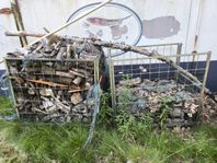 praktisk vedförvaring + ved