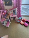 komplett Barbie dreamhouse med tillbehör 