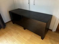 Snygg tv-bänk