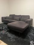 Soffa och soffbord 