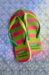 Ljusgröna Havaianas Flipflops 43/44