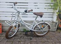 Alpina Cargo 18 tum
