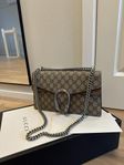 Gucci Dionysus GG Supreme Small
