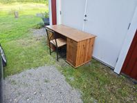 Skrivbord 