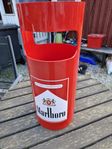 Gammal retro Marlboro tunna