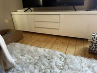 TV-bänk 