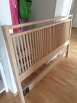 sänggavel i ek 180cm