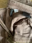 Jeans från H&M i slitet skick