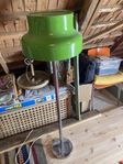 2 st Bumling grön golvlampor 3.900kr/styck