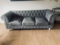 soffa med fåtölj