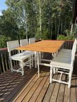 klaffbord i massivt trä med 6 stolar